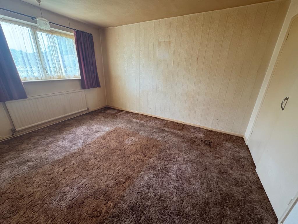 Lot: 132 - SEMI-DETACHED THREE-BEDROOM BUNGALOW FOR REFURBISHMENT WITH GARAGE - Bedroom 2